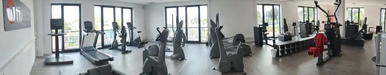 Panoramabild des Sportstudios Sportiv Segeberg
